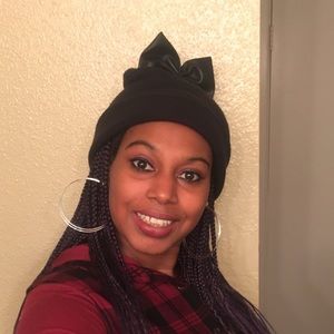 Meet your Posher, Lashavia